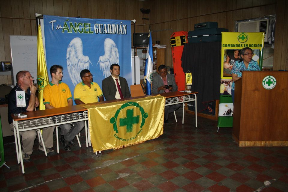 Norteamericanos Imparten Curso de TEM-B