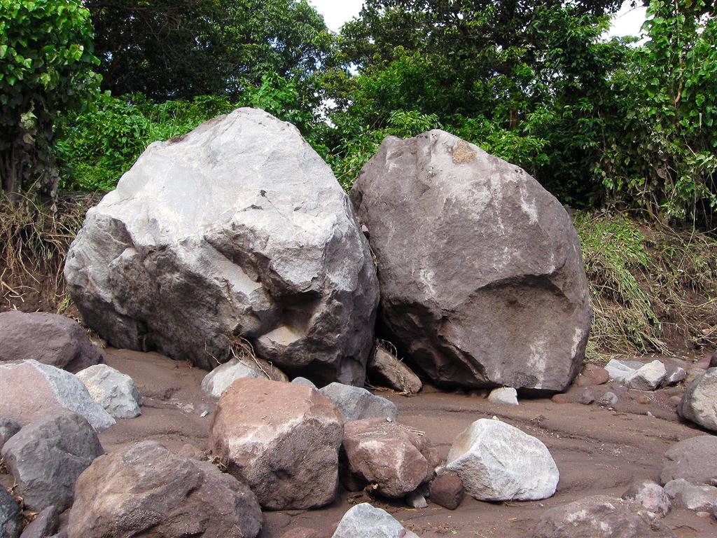Ida-Guadalupe-Verapaz-El-Salvador