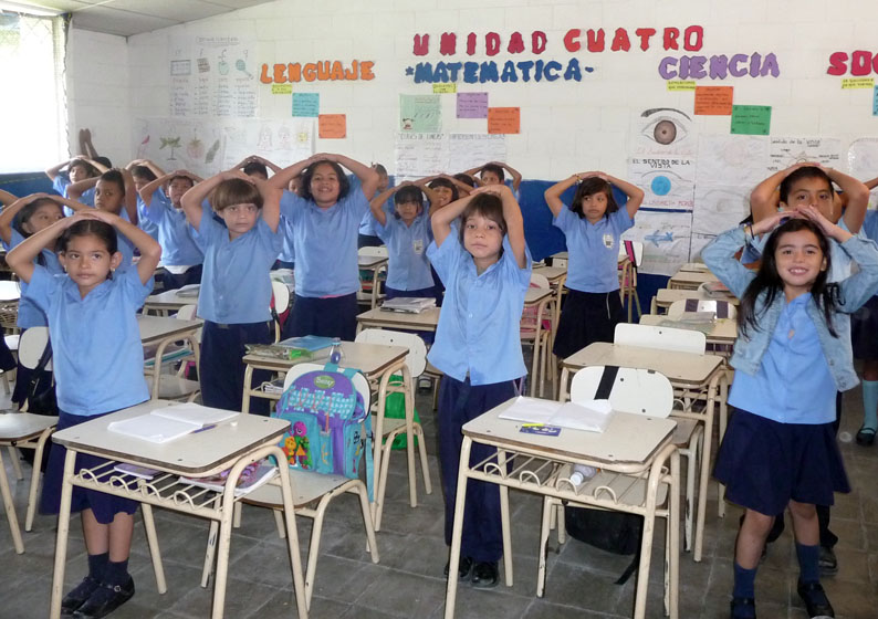 Niños y Niñas se Preparan para Desastres