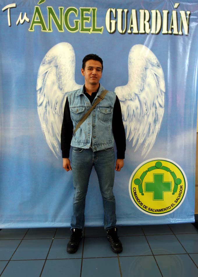 angel16062012-13