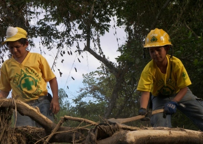 Luis-y-Alcides-Rescatistas