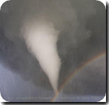 Tornado Forming en Santa Ana?