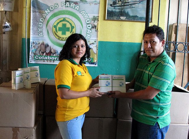 Donativo de Esparadrapo (es)
